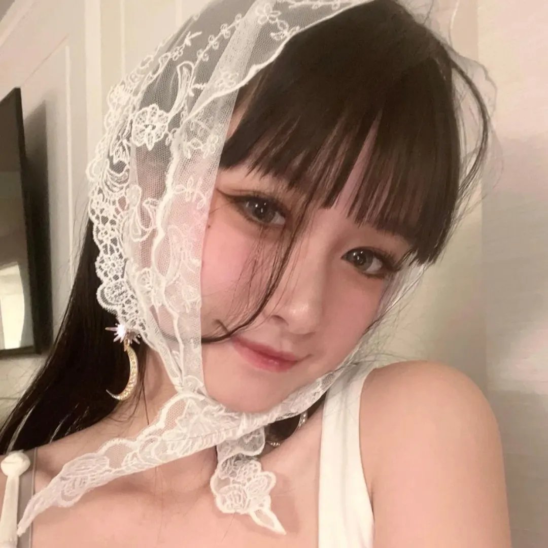 滑稽面孔电影海报